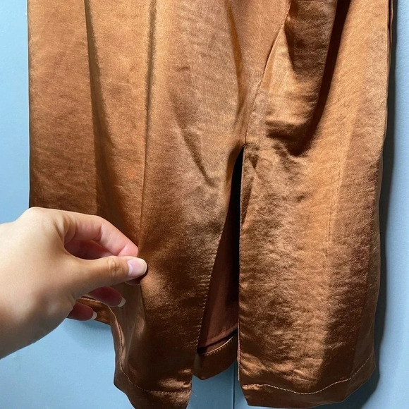 Lulu’s Copper/bronze mini dress Size small - Picture 3 of 6